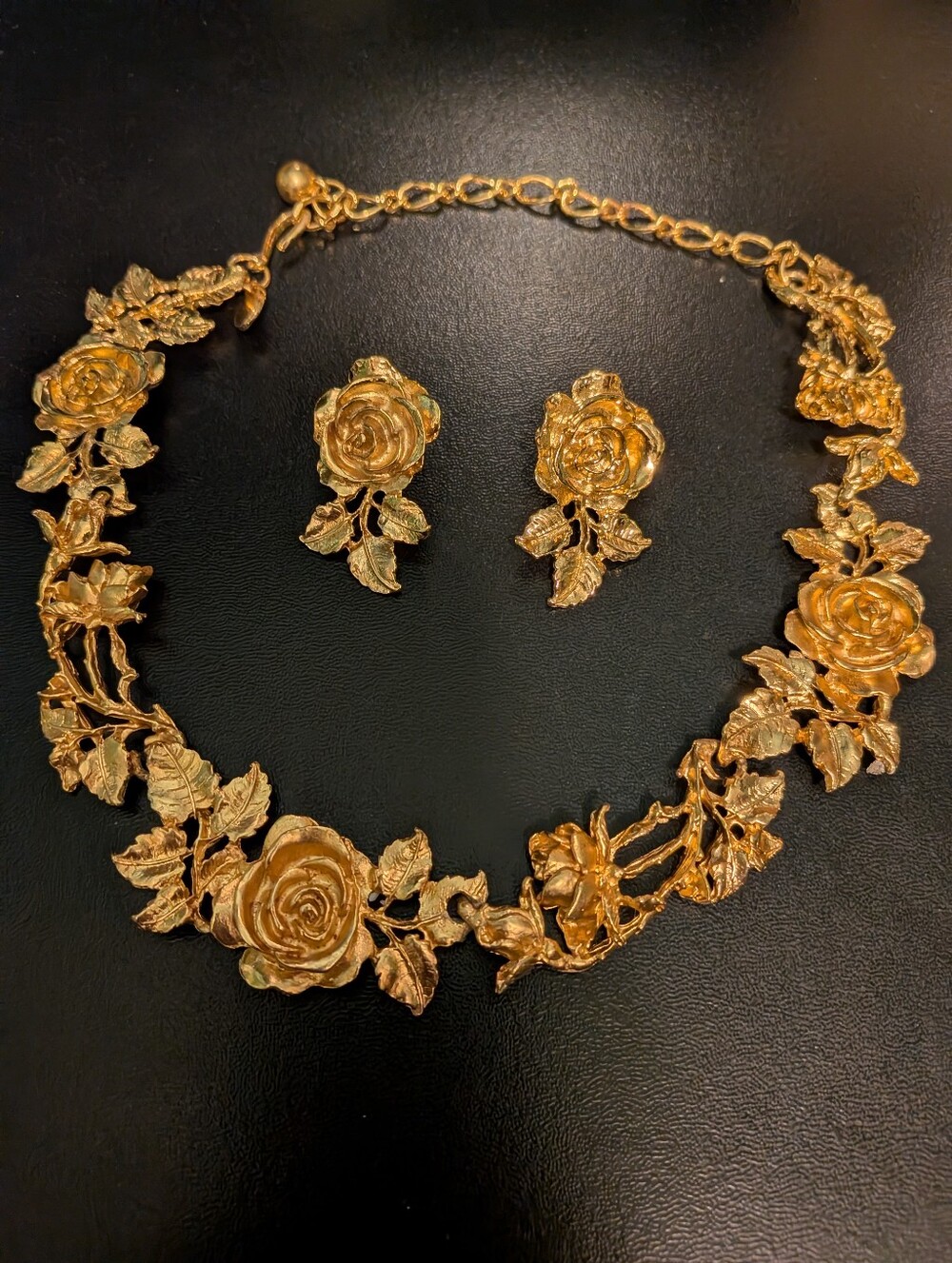 Vintage Judith Woracek Mullen Gold Rose Collar Necklace Earrings Set